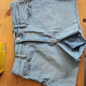 Universal Threads New Cut off Shorts without tags 8 or 29 High-rise